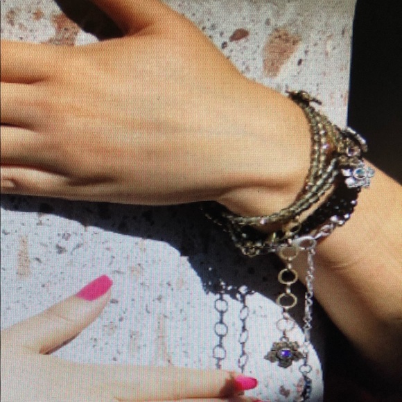 Sweet Romance Black Bead Wrap Bracelet- NWOT - Picture 5 of 8